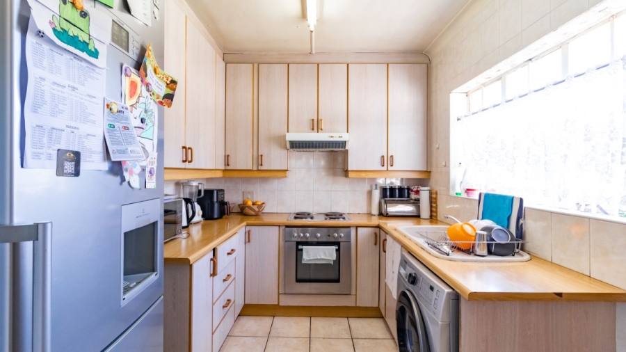 3 Bedroom Property for Sale in Edenvale Central Gauteng