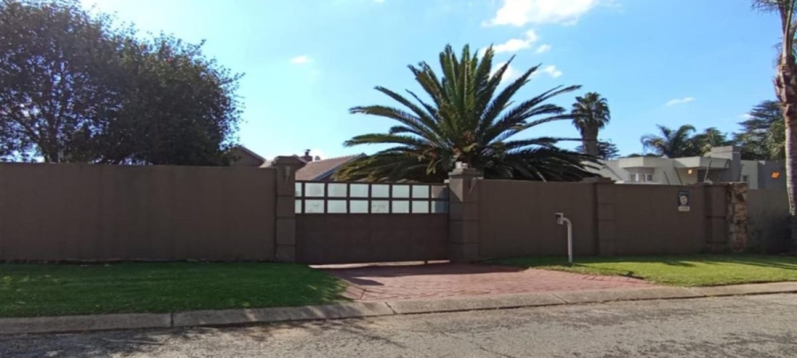 4 Bedroom Property for Sale in Oriel Gauteng