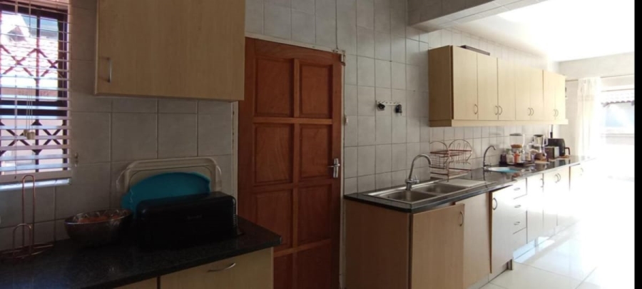 4 Bedroom Property for Sale in Oriel Gauteng