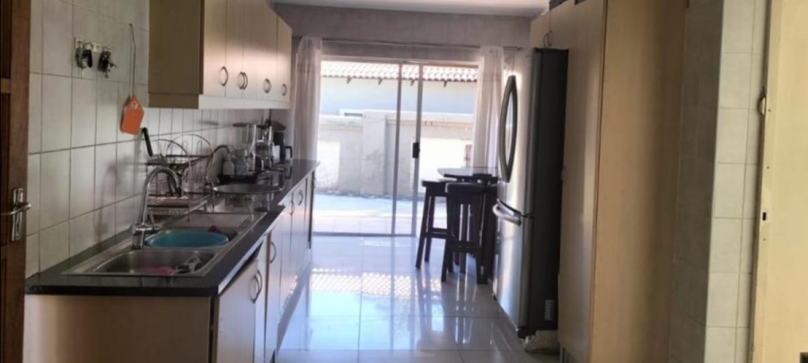 4 Bedroom Property for Sale in Oriel Gauteng