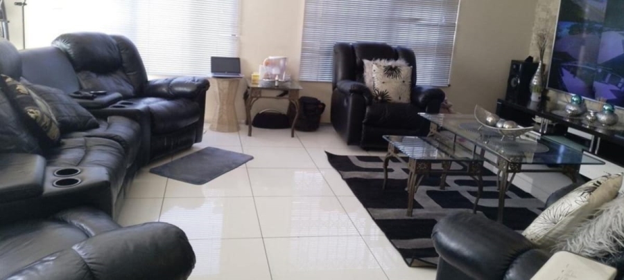 4 Bedroom Property for Sale in Oriel Gauteng