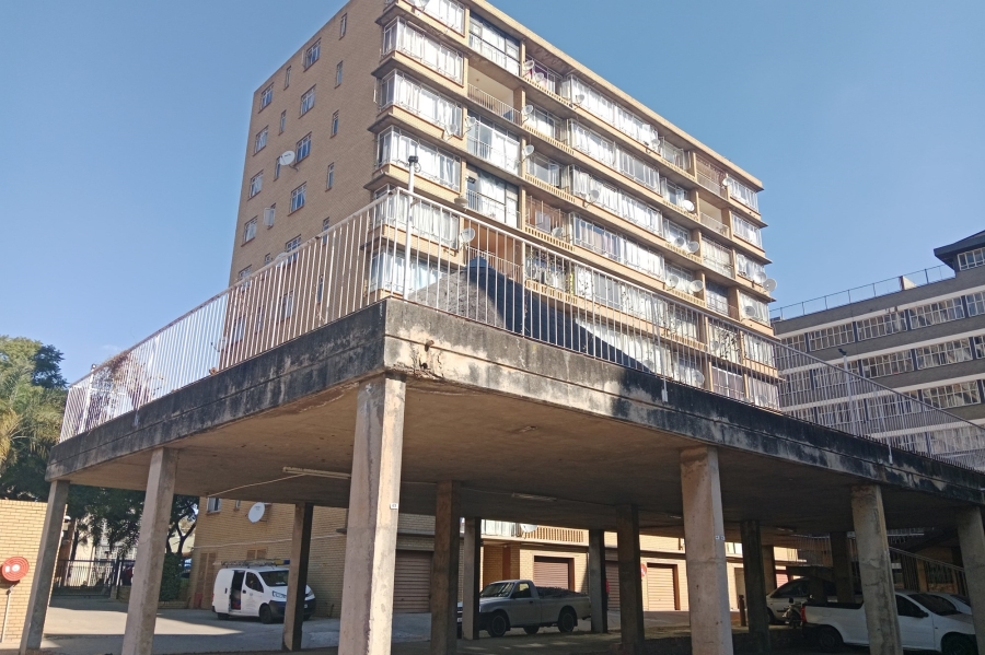2 Bedroom Property for Sale in Pretoria Central Gauteng