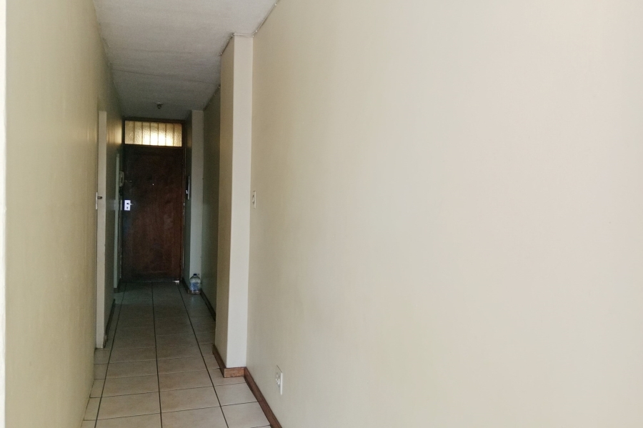 2 Bedroom Property for Sale in Pretoria Central Gauteng