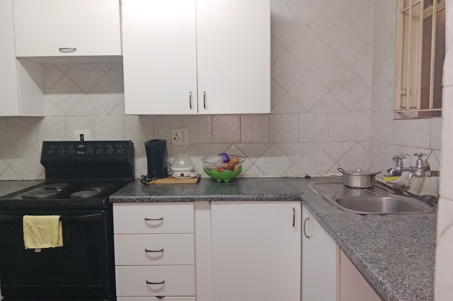 2 Bedroom Property for Sale in Pretoria Central Gauteng