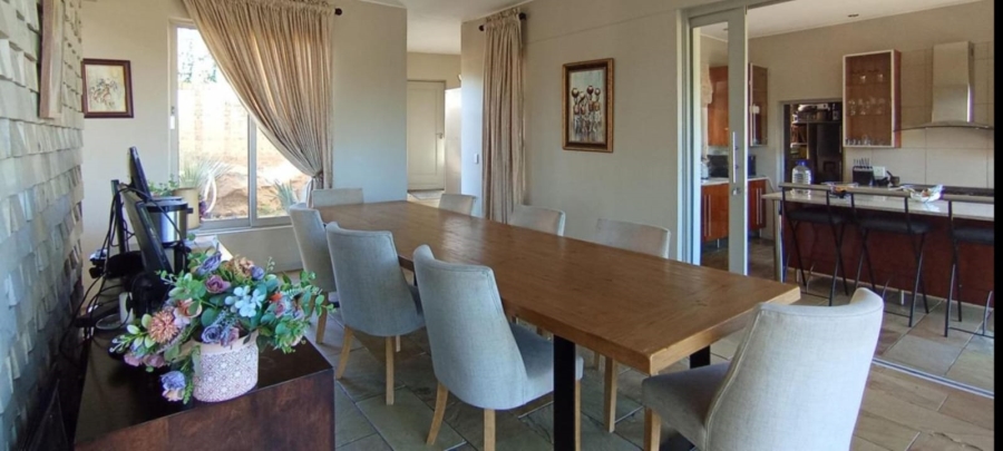 4 Bedroom Property for Sale in Saddlebrook Estate Gauteng