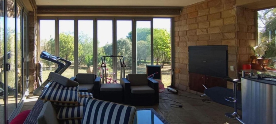 4 Bedroom Property for Sale in Saddlebrook Estate Gauteng