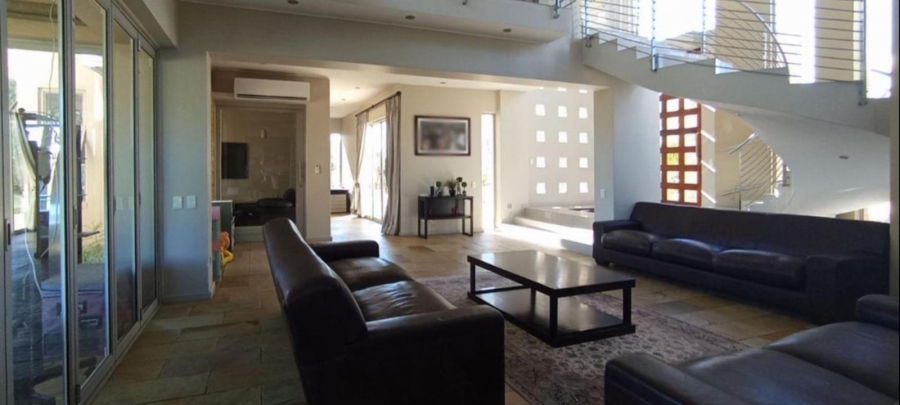 4 Bedroom Property for Sale in Saddlebrook Estate Gauteng