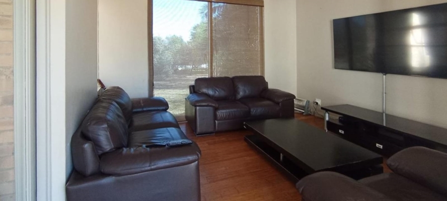 4 Bedroom Property for Sale in Saddlebrook Estate Gauteng