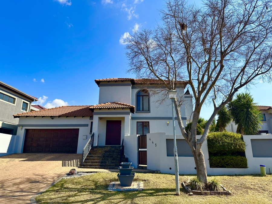 3 Bedroom Property for Sale in Thatchfield Estate Gauteng