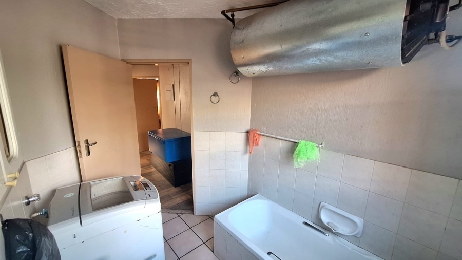 3 Bedroom Property for Sale in Moregloed Gauteng