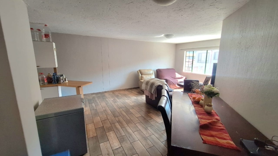 3 Bedroom Property for Sale in Moregloed Gauteng