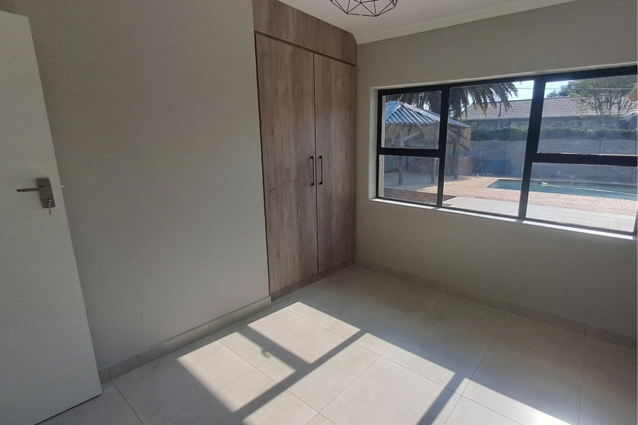 3 Bedroom Property for Sale in Verwoerdpark Gauteng