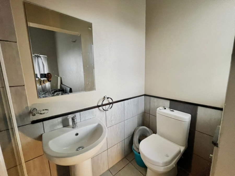 2 Bedroom Property for Sale in Dainfern Gauteng