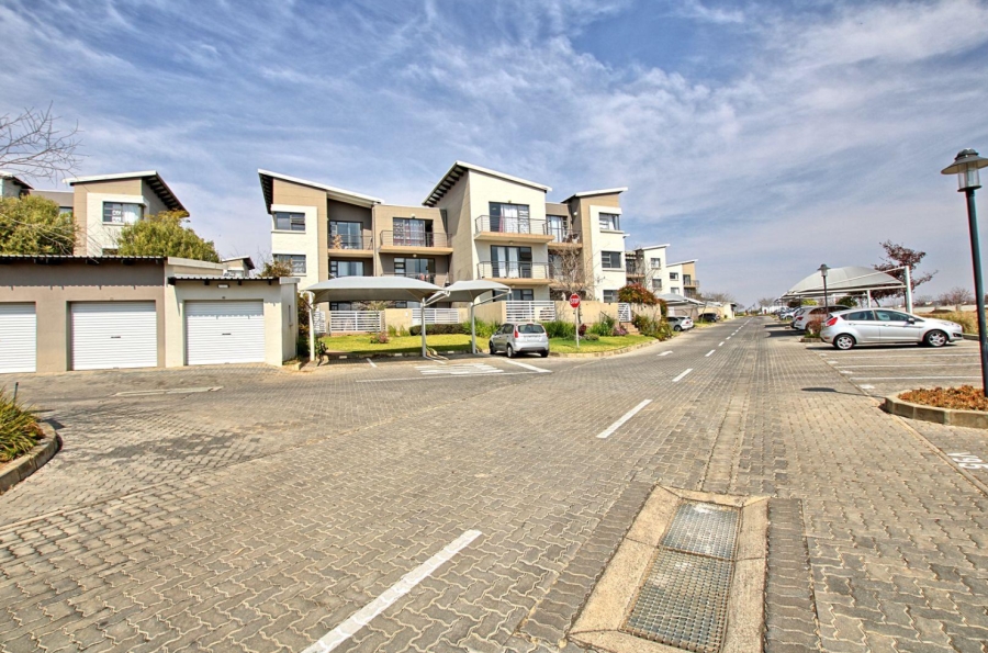 2 Bedroom Property for Sale in Dainfern Gauteng