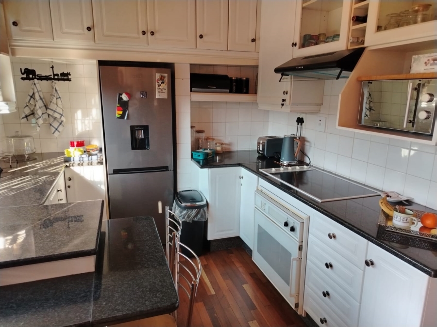 5 Bedroom Property for Sale in Paul Krugersoord Gauteng