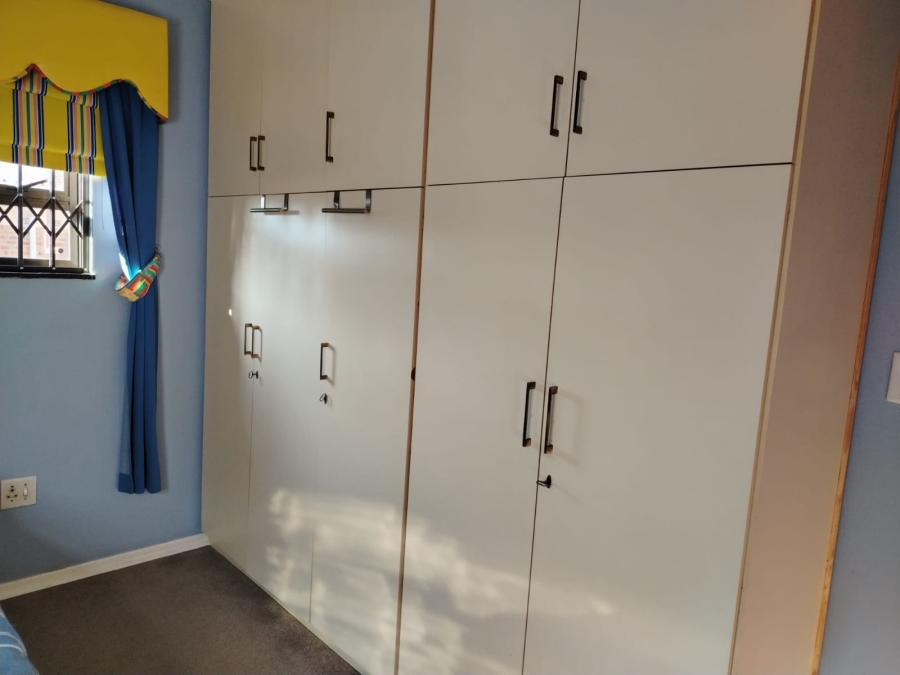 5 Bedroom Property for Sale in Paul Krugersoord Gauteng
