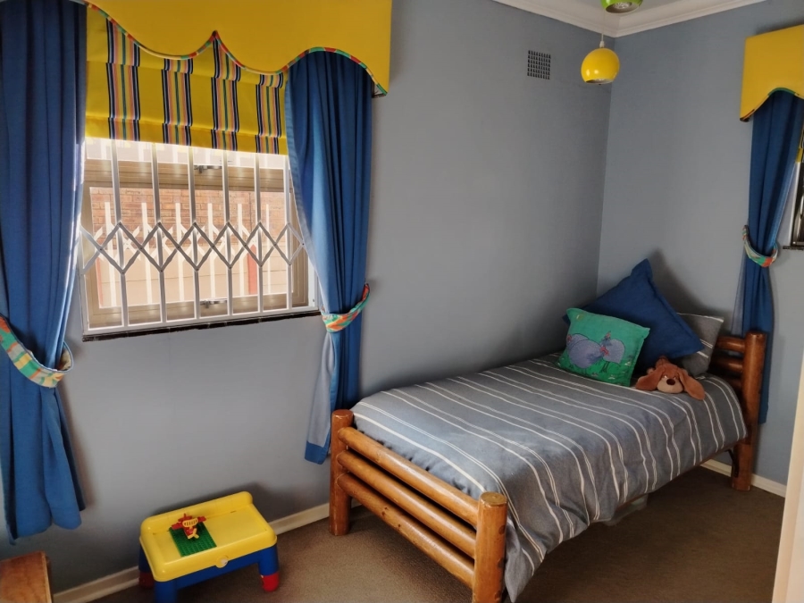 5 Bedroom Property for Sale in Paul Krugersoord Gauteng