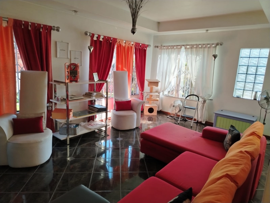 5 Bedroom Property for Sale in Paul Krugersoord Gauteng