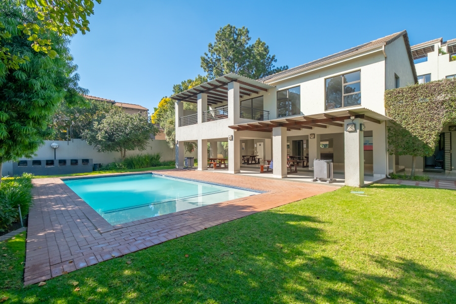 1 Bedroom Property for Sale in Lonehill Gauteng