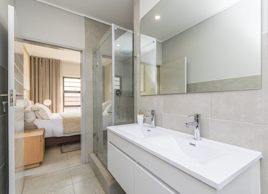 3 Bedroom Property for Sale in Amberfield Gauteng