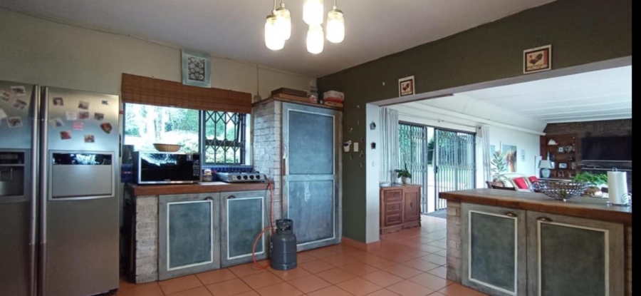 4 Bedroom Property for Sale in Cyrildene Gauteng