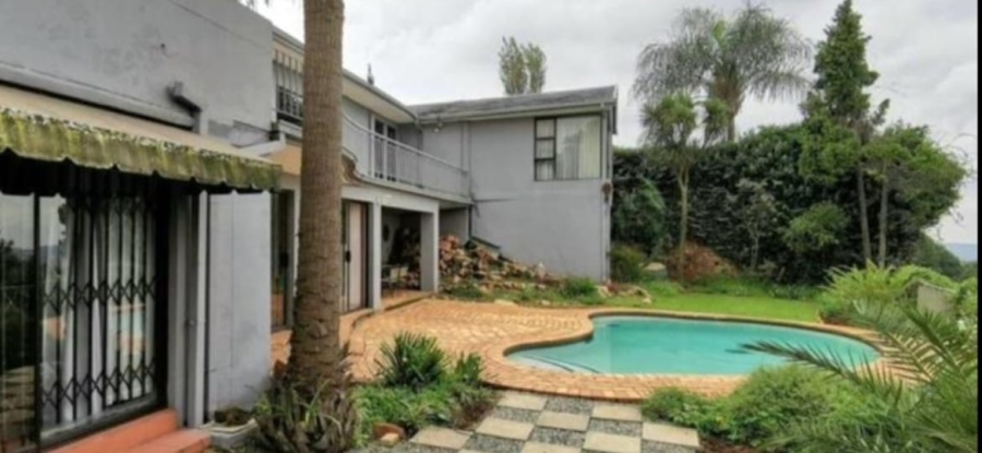 4 Bedroom Property for Sale in Cyrildene Gauteng