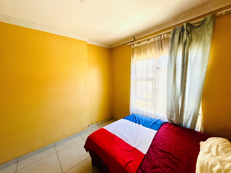 4 Bedroom Property for Sale in Vosloorus Gauteng