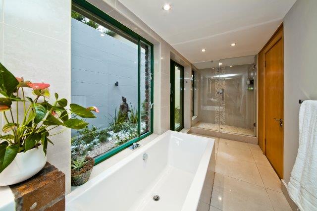 4 Bedroom Property for Sale in Morningside Gauteng