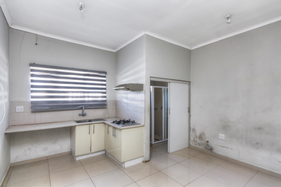 7 Bedroom Property for Sale in Fellside Gauteng