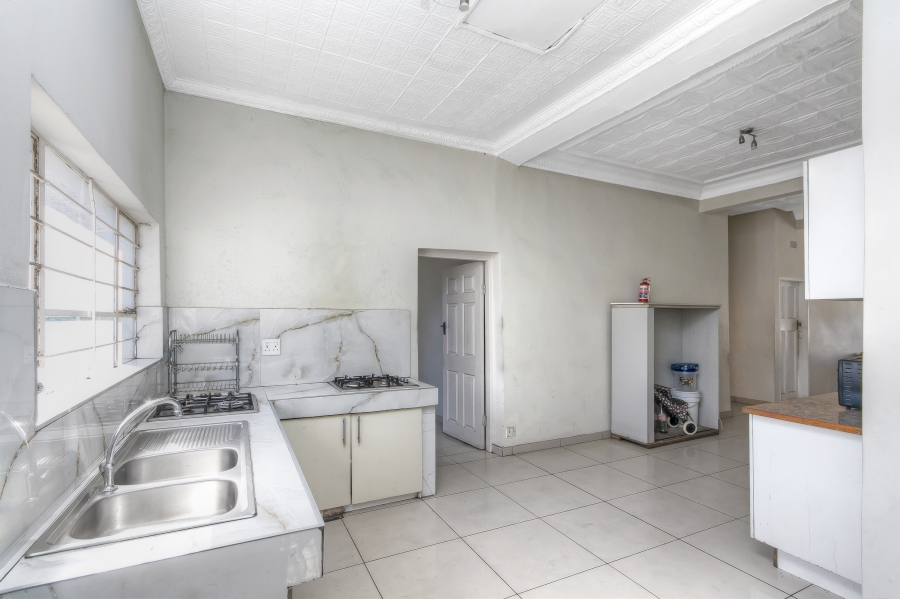 7 Bedroom Property for Sale in Fellside Gauteng