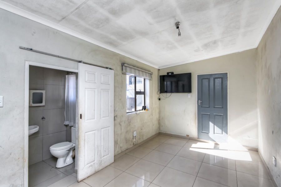 7 Bedroom Property for Sale in Fellside Gauteng