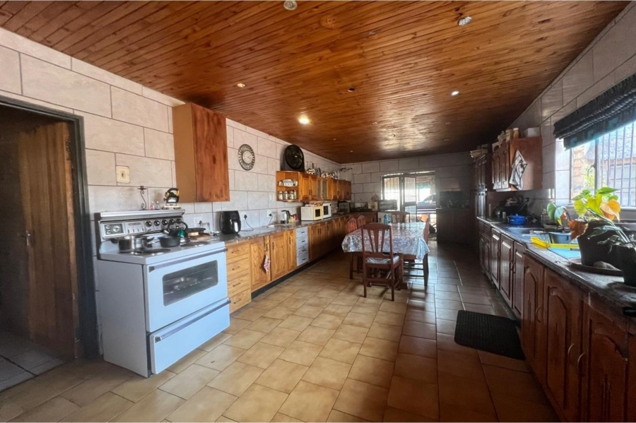 4 Bedroom Property for Sale in Rosashof Gauteng