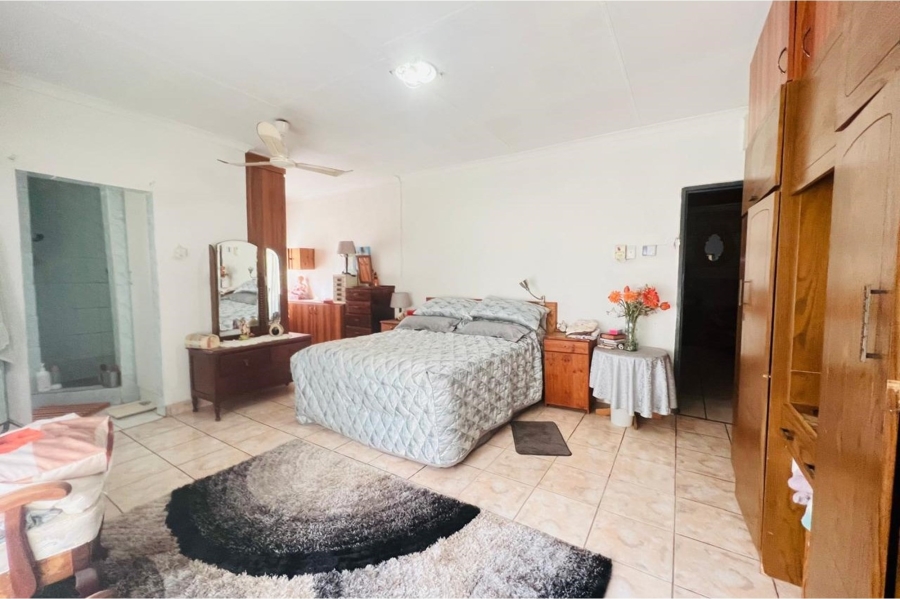 4 Bedroom Property for Sale in Rosashof Gauteng