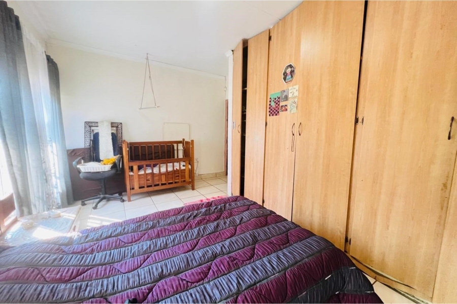 4 Bedroom Property for Sale in Rosashof Gauteng