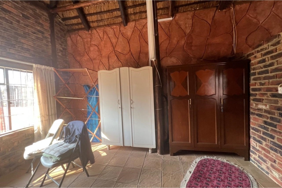4 Bedroom Property for Sale in Rosashof Gauteng