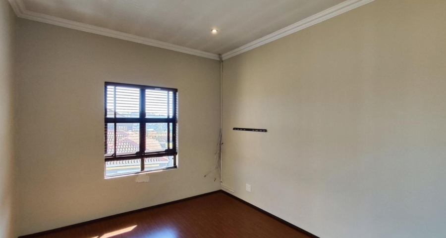 3 Bedroom Property for Sale in Glen Erasmia Gauteng