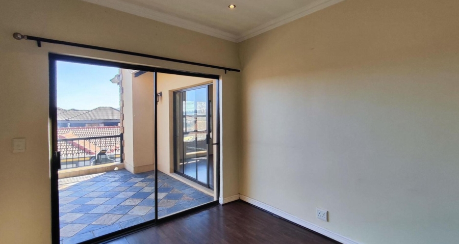 3 Bedroom Property for Sale in Glen Erasmia Gauteng