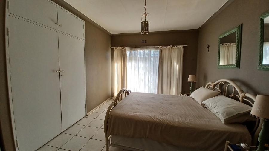 3 Bedroom Property for Sale in Vanderbijlpark SE 6 Gauteng