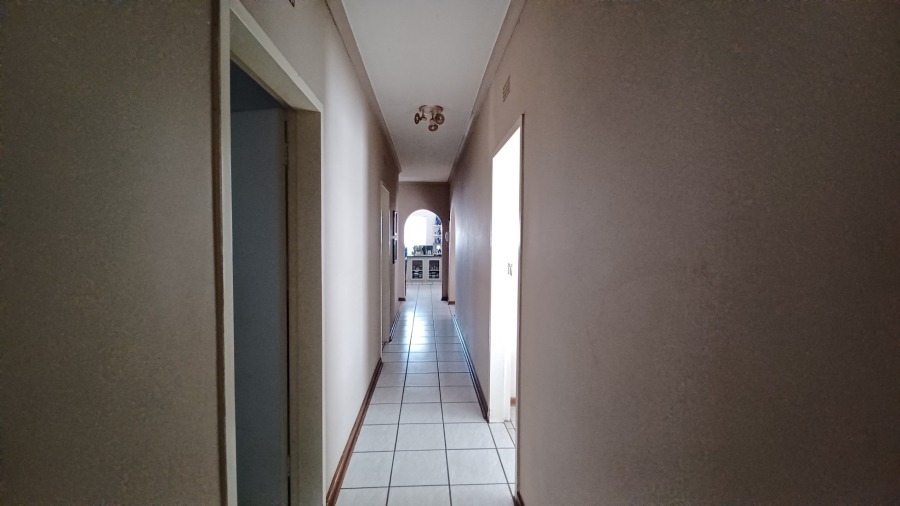 3 Bedroom Property for Sale in Vanderbijlpark SE 6 Gauteng