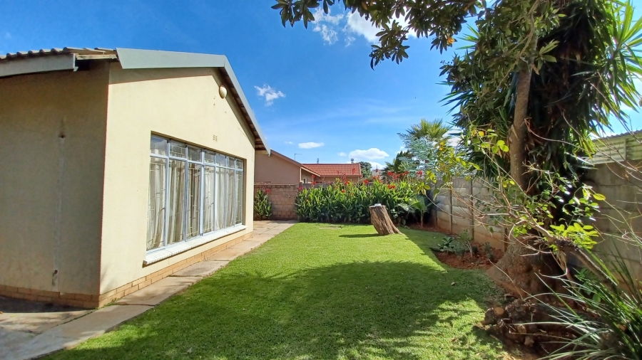 3 Bedroom Property for Sale in Vanderbijlpark SE 6 Gauteng