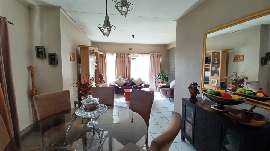3 Bedroom Property for Sale in Vanderbijlpark SE 6 Gauteng