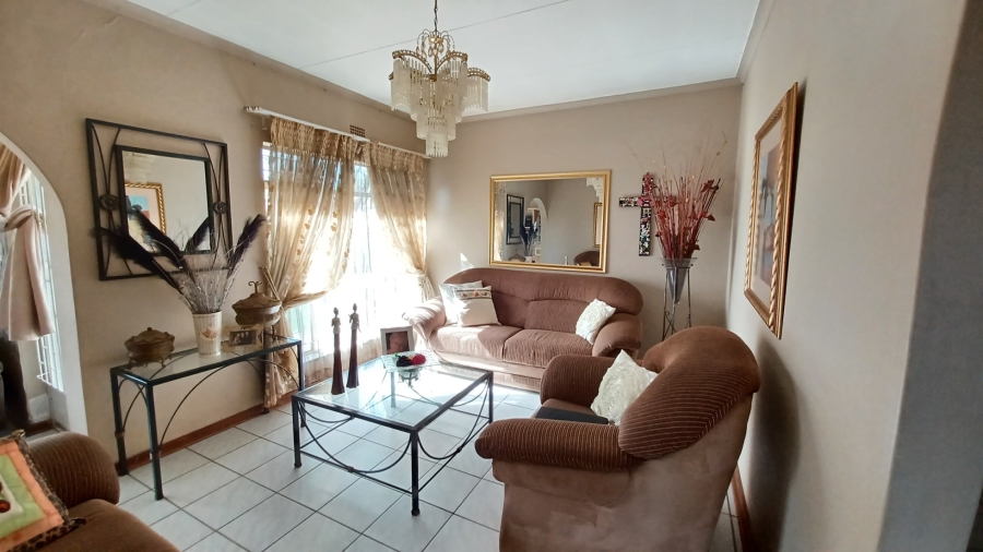 3 Bedroom Property for Sale in Vanderbijlpark SE 6 Gauteng
