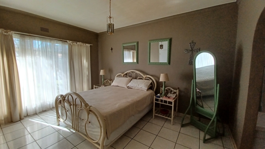 3 Bedroom Property for Sale in Vanderbijlpark SE 6 Gauteng