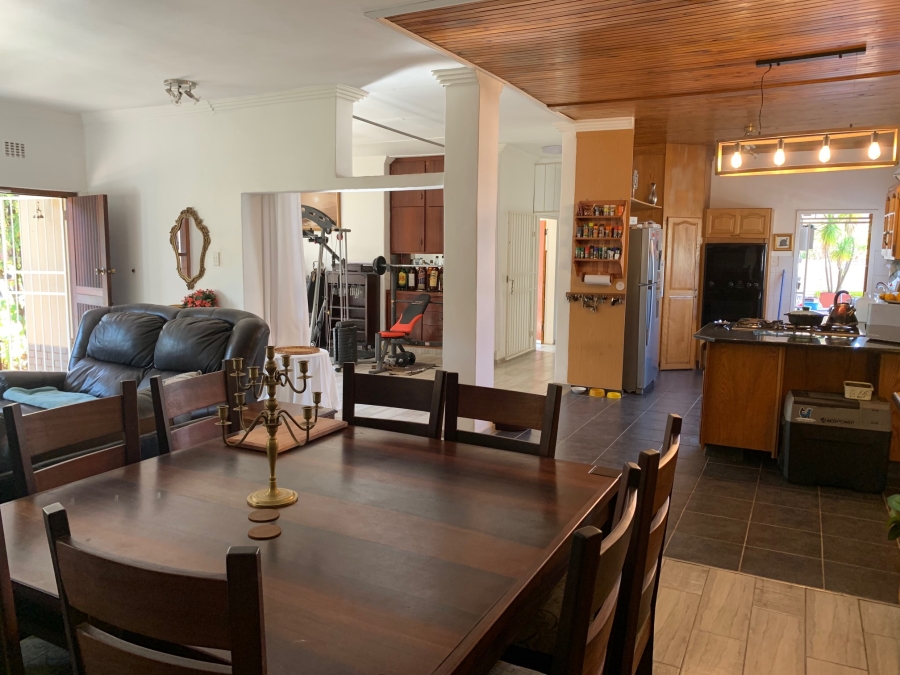 4 Bedroom Property for Sale in Waverley Gauteng