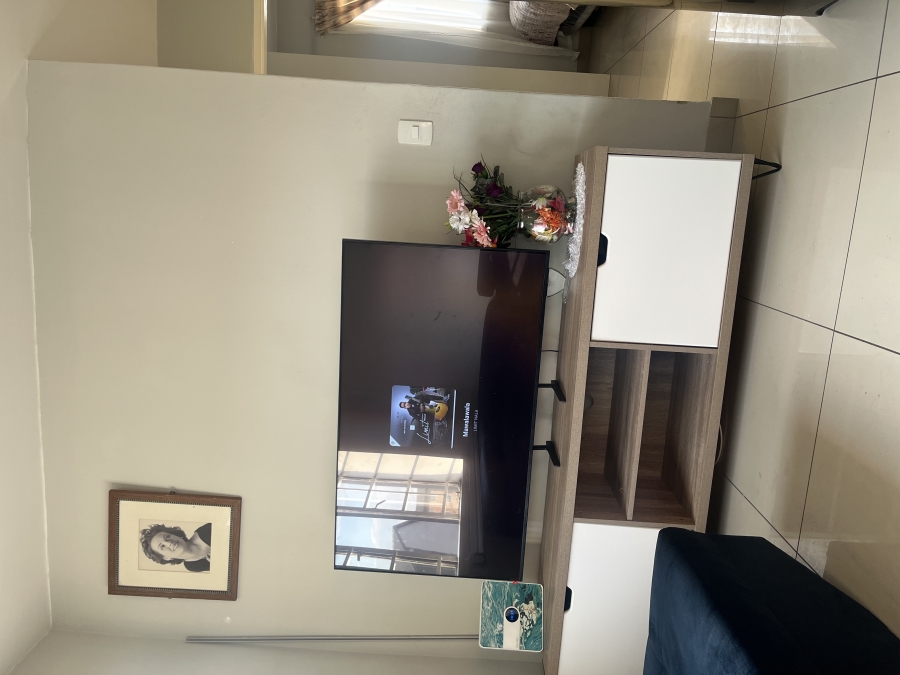 To Let 2 Bedroom Property for Rent in South Hills Gauteng
