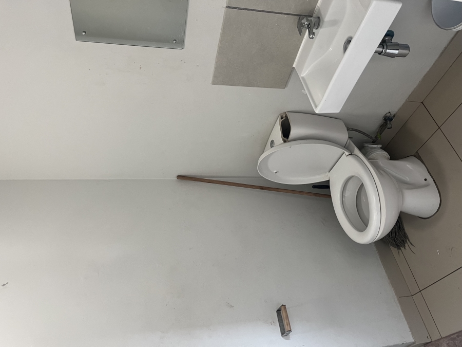 To Let 2 Bedroom Property for Rent in South Hills Gauteng