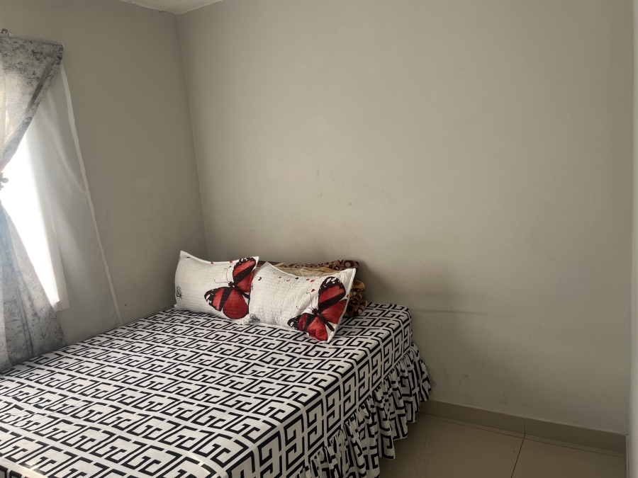 To Let 2 Bedroom Property for Rent in South Hills Gauteng
