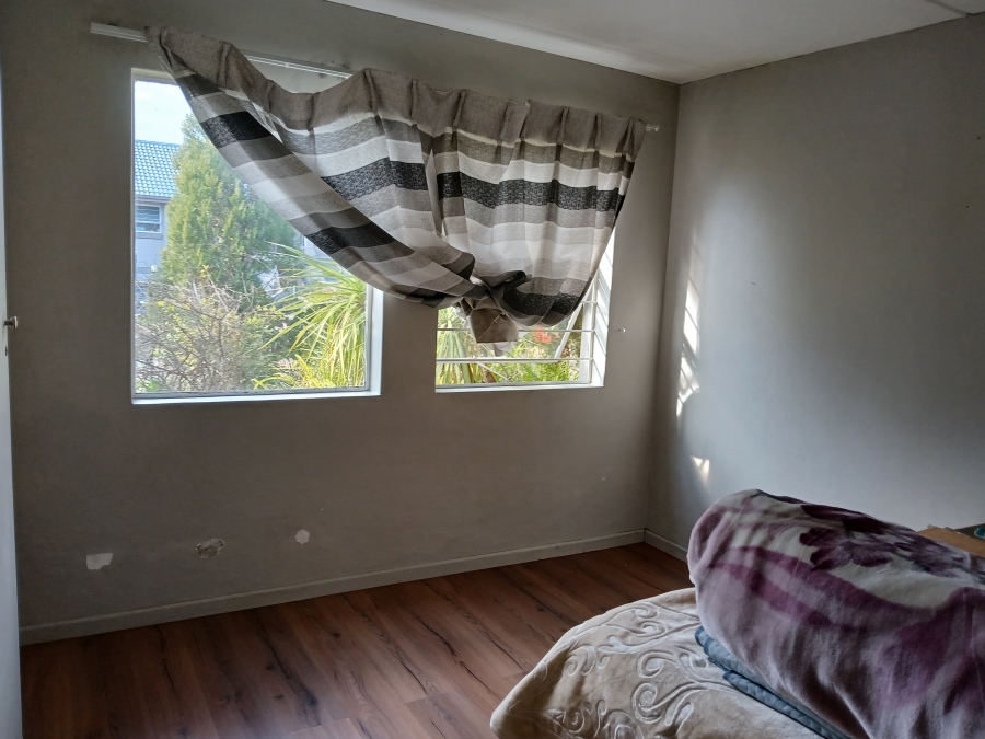 2 Bedroom Property for Sale in Constantia Kloof Gauteng