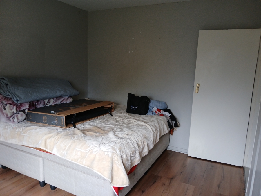 2 Bedroom Property for Sale in Constantia Kloof Gauteng