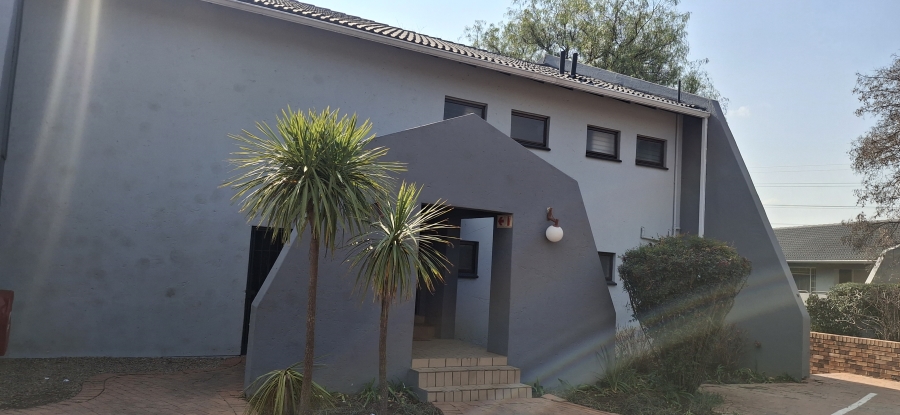 2 Bedroom Property for Sale in Northwold Gauteng
